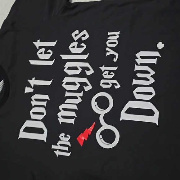 Warner Bros. Harry Potter Black Tee Size Large NWOT - Picture 12 of 12